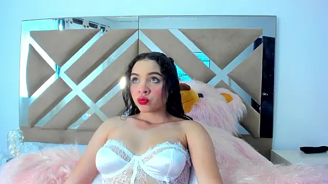 KimSantos online show from February 28, 2026, 7:37 pm