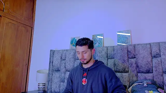 Snapshot of NICK_MOSS_ chatting on February 27, 2026, 11:10 am NICK MOSS online show from February 27, 2026, 11:10 am