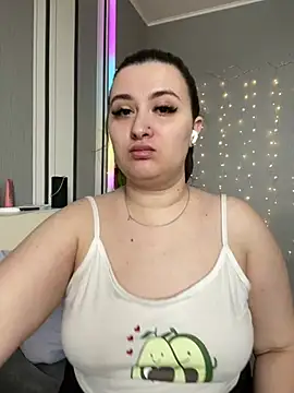 Snapshot of lipsi_vikki chatting on February 25, 2026, 7:40 am lipsi vikki online show from February 25, 2026, 7:40 am