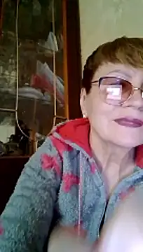 SophieBurns online show from April 7, 2026, 1:11 pm