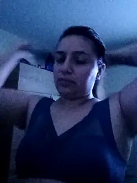 Snapshot of MajoArias chatting on February 12, 2026, 5:46 am MajoArias online show from February 12, 2026, 5:46 am