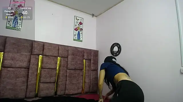 Snapshot of FRANCESCA_LOVE_ chatting on April 12, 2026, 3:00 am FRANCESCA LOVE online show from April 12, 2026, 3:00 am