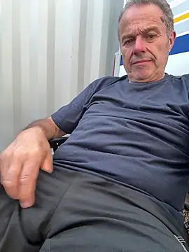 Im1208 online show from July 13, 2026, 5:38 pm