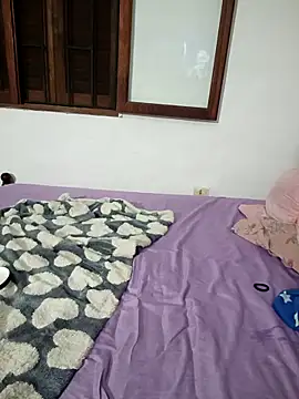 micavicexx online show from February 6, 2026, 2:16 am