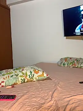 Snapshot of mia_petite2007 chatting on February 20, 2026, 12:51 am mia petite2007 online show from February 20, 2026, 12:51 am