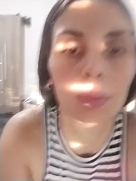 MAGNETICGIRLL91 online show from February 19, 2026, 9:44 pm