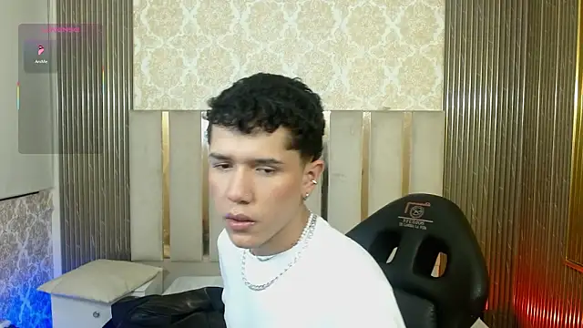 Snapshot of estefan_tay chatting on February 27, 2026, 2:33 am estefan tay online show from February 27, 2026, 2:33 am