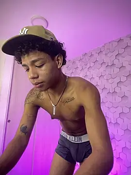 Snapshot of 777_dmz_ chatting on February 21, 2026, 5:47 pm 777 dmz online show from February 21, 2026, 5:47 pm