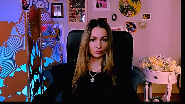 Snapshot of KrisWillis chatting on February 6, 2026, 9:23 am KrisWillis online show from February 6, 2026, 9:23 am