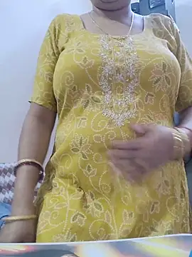 SexybeboX online show from April 13, 2026, 5:46 am