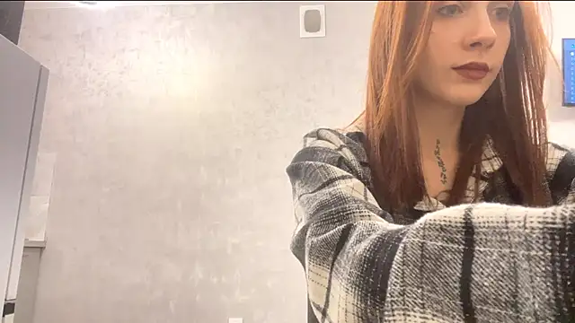 JulissaJoly online show from February 6, 2026, 12:08 pm