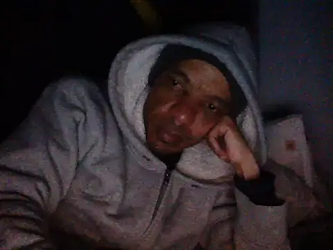 lavelle26 online show from May 12, 2026, 8:06 pm