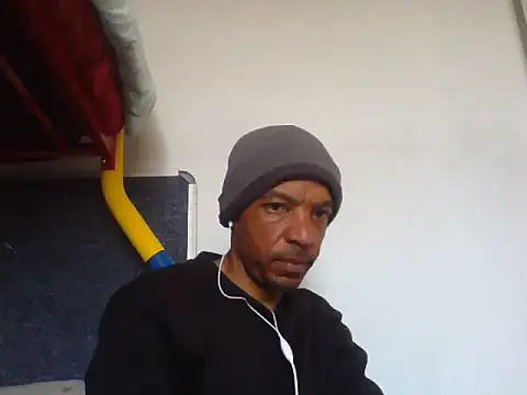 lavelle26 online show from August 4, 2026, 8:39 am
