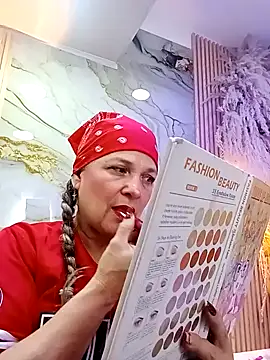  Missevie online show from February 13, 2026, 11:34 pm