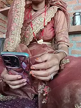 Snapshot of Komal4050 chatting on June 20, 2026, 10:07 am Komal4050 online show from June 20, 2026, 10:07 am