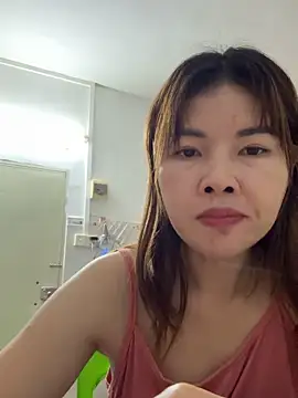 Snapshot of Loyalty-love chatting on March 1, 2026, 12:29 pm Loyalty-love online show from March 1, 2026, 12:29 pm