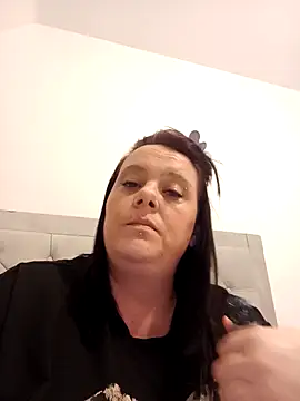 louisa36 online show from March 3, 2026, 9:31 pm