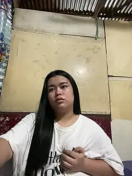 gorgeous isabella online show from February 19, 2026, 1:29 pm