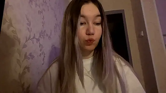 Snapshot of UrrKitty chatting on February 17, 2026, 6:25 pm UrrKitty online show from February 17, 2026, 6:25 pm