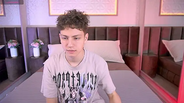 StefanBev online show from February 8, 2026, 7:50 pm