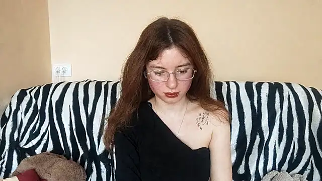 LanitaHemple online show from April 7, 2026, 1:22 pm