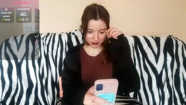 LanitaHemple online show from April 10, 2026, 1:49 pm