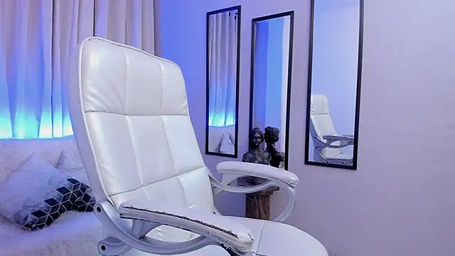 Snapshot of Tommas_Jhonson chatting on April 9, 2026, 3:50 am Tommas Jhonson online show from April 9, 2026, 3:50 am