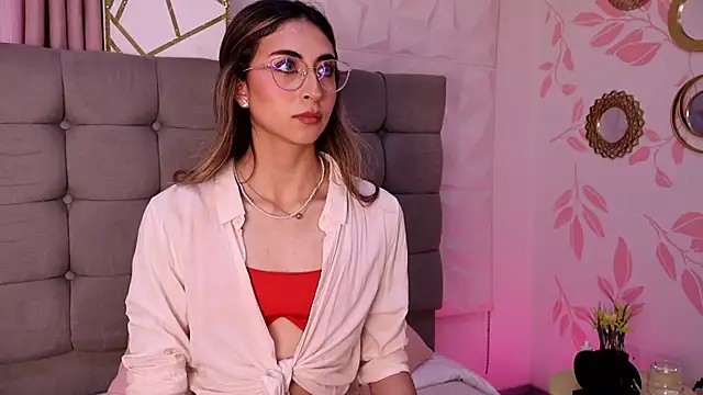 EmmaClark   online show from February 28, 2026, 3:24 pm