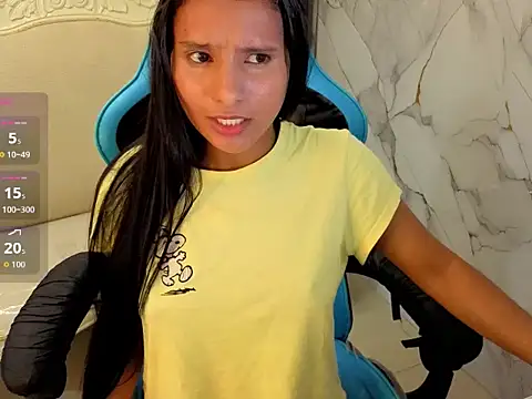 Cataleya23 a online show from May 16, 2026, 7:34 pm