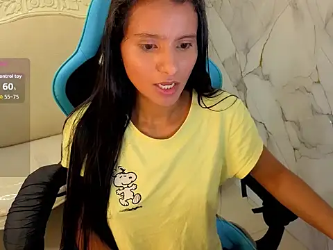 Cataleya23 a online show from May 16, 2026, 8:07 pm