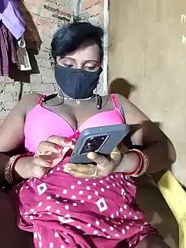 PRIYAGOYAL online show from June 15, 2026, 4:53 pm