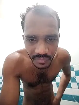 Snapshot of Daddyishere_19 chatting on April 18, 2026, 7:07 pm Daddyishere 19 online show from April 18, 2026, 7:07 pm