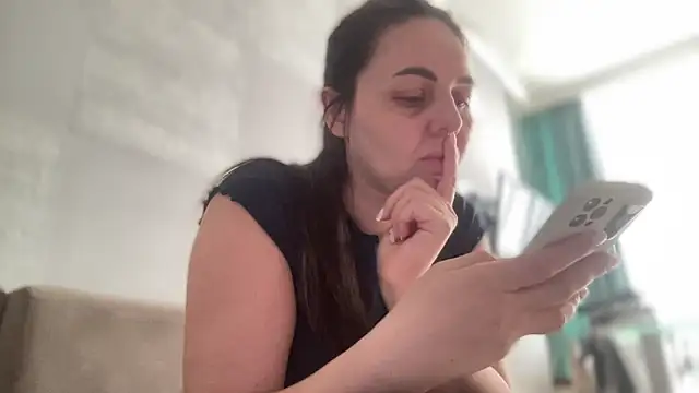 Darsy Rox online show from April 11, 2026, 10:41 am