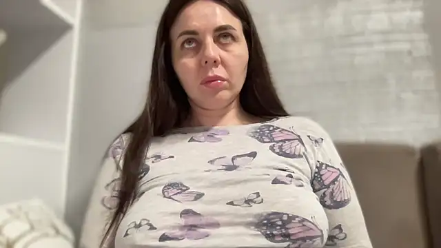 Darsy Rox online show from April 15, 2026, 7:58 pm