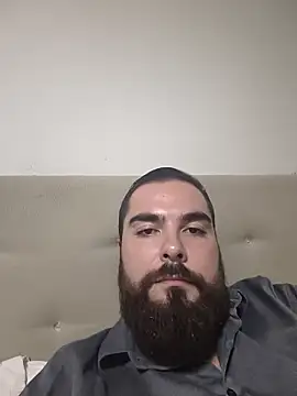 PelifiFilipee online show from February 11, 2026, 4:28 am