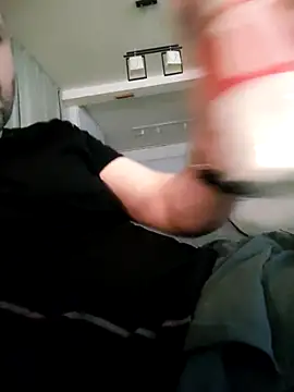 defaktor online show from February 13, 2026, 9:22 pm