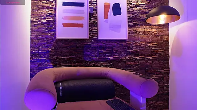 Celeste Cole online show from February 20, 2026, 11:54 am