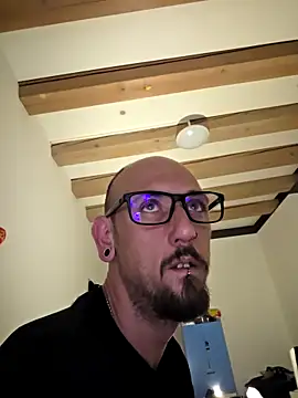 Ninfo920817 online show from April 24, 2026, 11:12 am