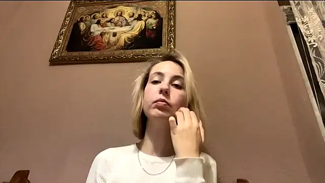 CharmingBlonde online show from February 8, 2026, 6:00 pm