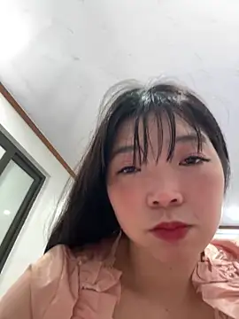 cuty lusy online show from February 19, 2026, 3:30 pm