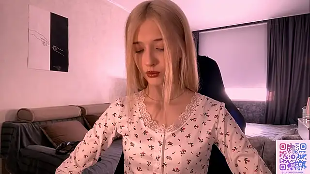 TaliCaan online show from March 22, 2026, 11:13 am