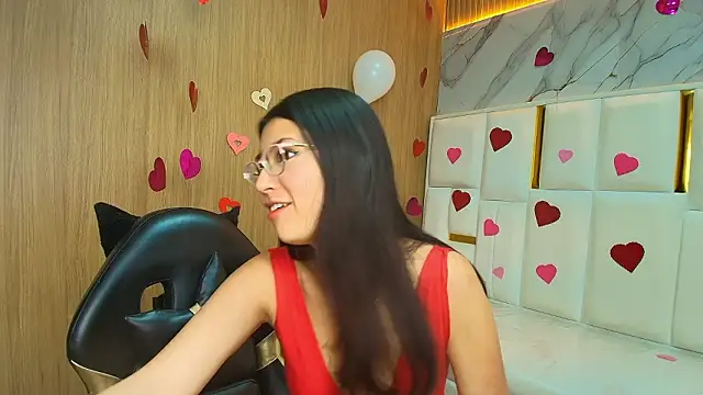 Snapshot of dani_tf chatting on February 15, 2026, 1:20 pm dani tf online show from February 15, 2026, 1:20 pm