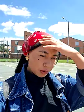 Zafira glow online show from February 25, 2026, 3:32 pm