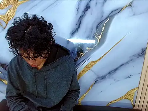 Snapshot of DaviidBuckx_ chatting on March 7, 2026, 2:08 am DaviidBuckx online show from March 7, 2026, 2:08 am