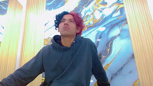 Snapshot of DaviidBuckx_ chatting on April 8, 2026, 2:44 am DaviidBuckx online show from April 8, 2026, 2:44 am