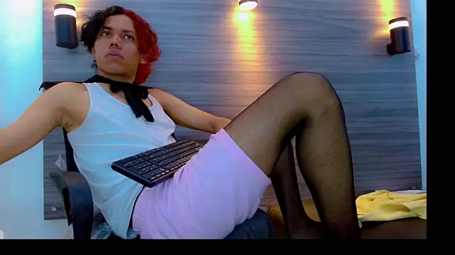 Snapshot of DaviidBuckx_ chatting on April 9, 2026, 6:19 am DaviidBuckx online show from April 9, 2026, 6:19 am