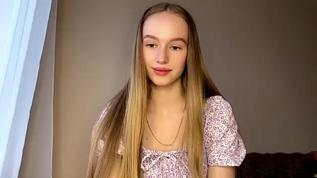 Snapshot of Viktoria_Vibes chatting on February 23, 2026, 2:58 pm Viktoria Vibes online show from February 23, 2026, 2:58 pm