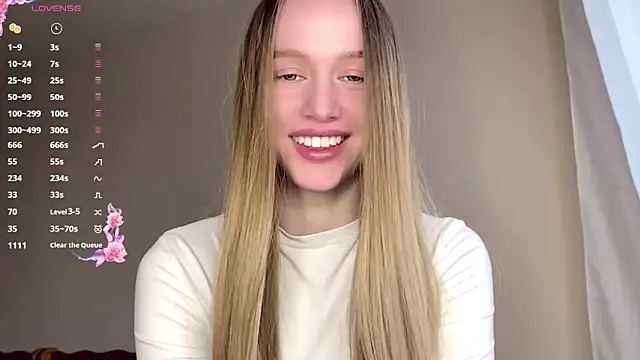 Snapshot of Viktoria_Vibes chatting on March 14, 2026, 3:39 pm Viktoria Vibes online show from March 14, 2026, 3:39 pm
