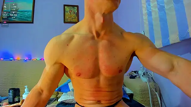 Snapshot of Shestifold_ chatting on December 11, 2024, 5:48 pm Shestifold  online show from December 11, 2024, 5:48 pm