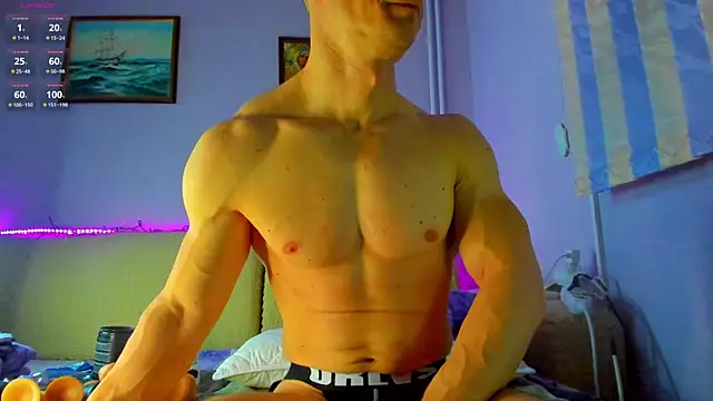 Snapshot of Shestifold_ chatting on February 14, 2025, 9:10 pm Shestifold  online show from February 14, 2025, 9:10 pm